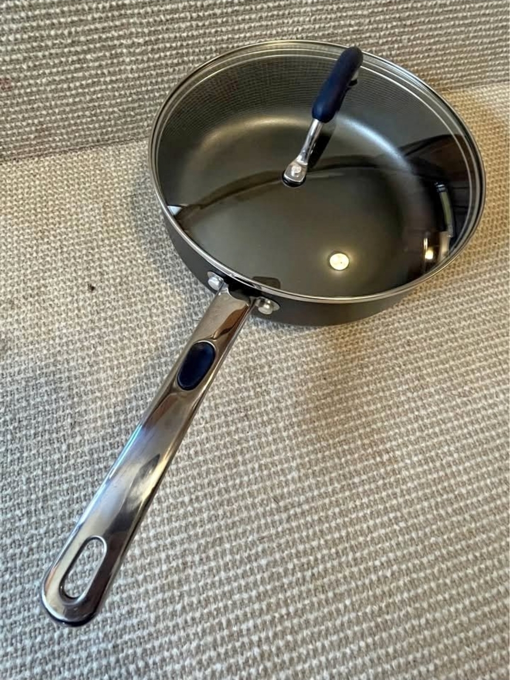 Farberware Pan With Lid